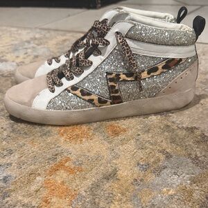 Gianni Bini Silver Glitter and Leopard high top Sneakers